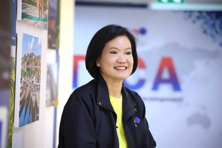 นางอุรีรัชต์ เจริญโต อธิบดีกรม