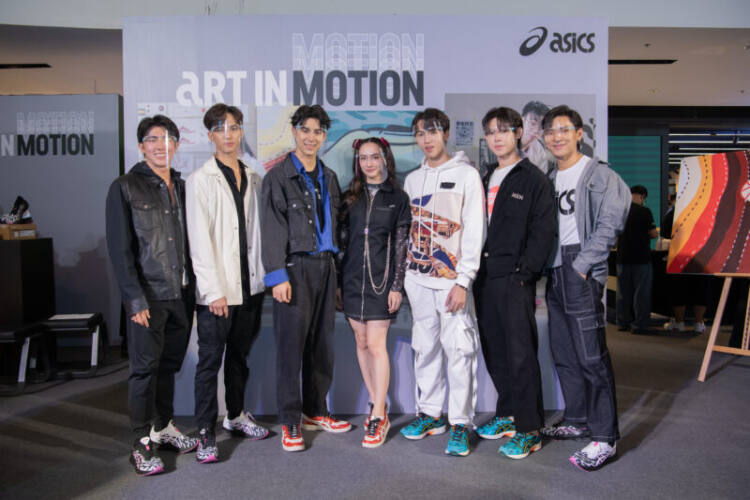asics art in MOTION-695